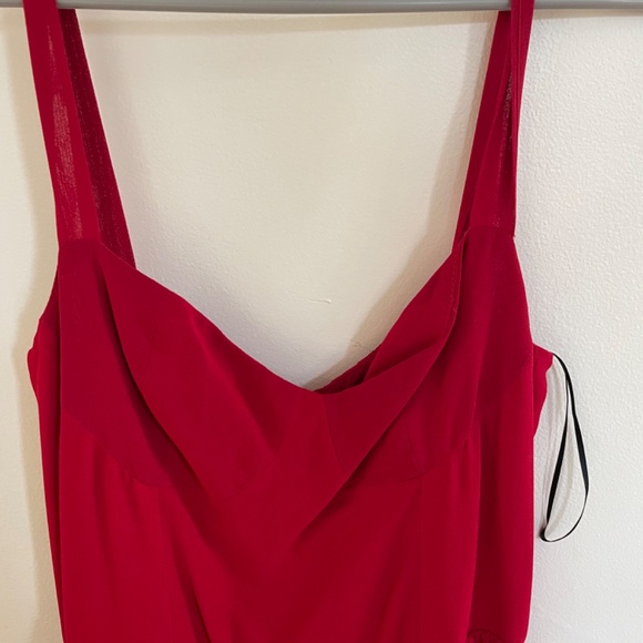 Reformation “Hera” midi dress in Lipstick - Picture 2 of 4